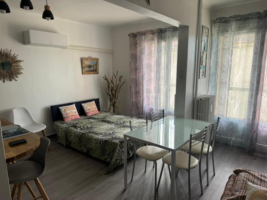 Le 134 Arles Centre Climatise 1 A 4 Personnes Appartement Extérieur photo